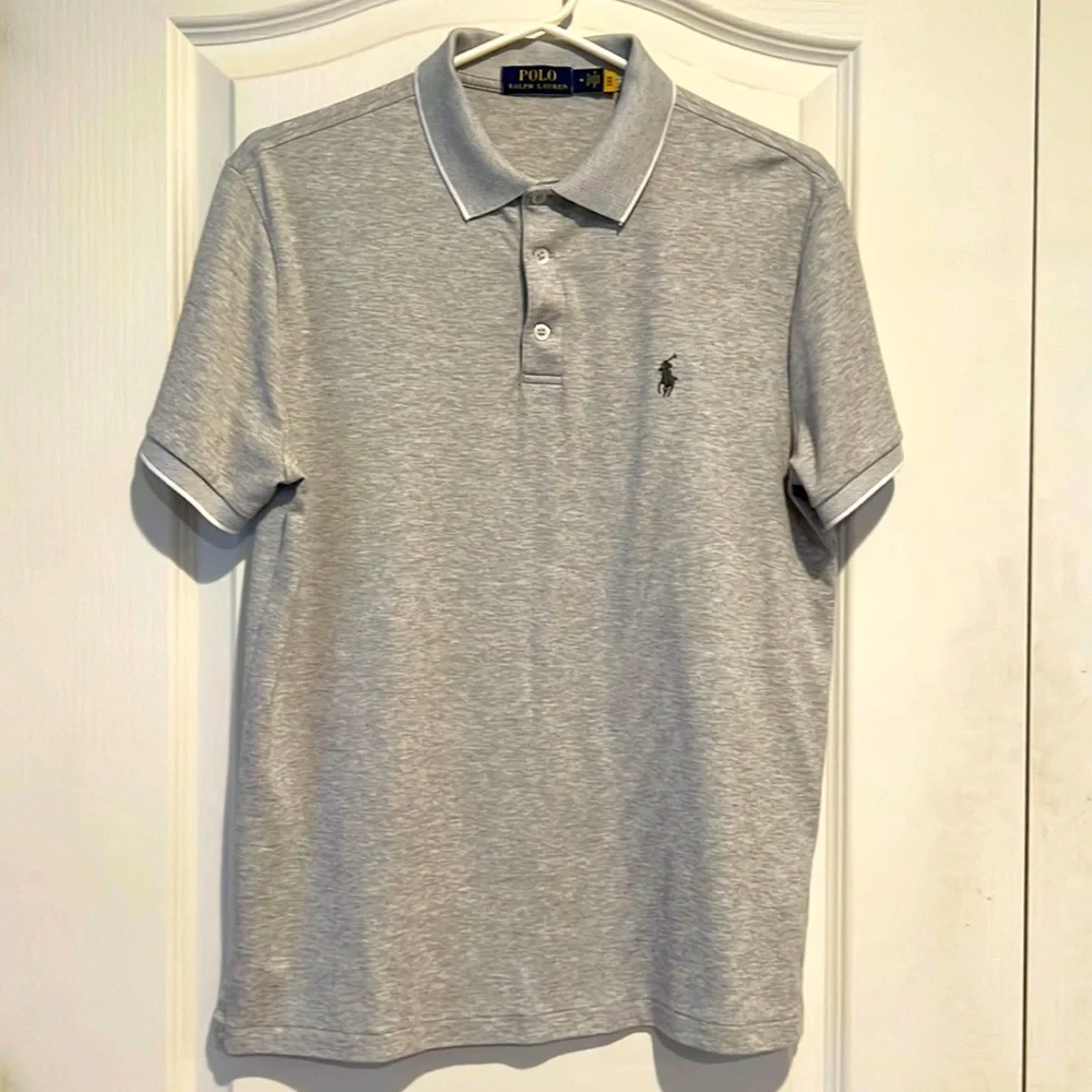 Polo by Ralph Lauren Light Grey Size Medium short sleeved shirt